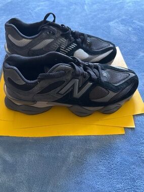 Women Sneakers